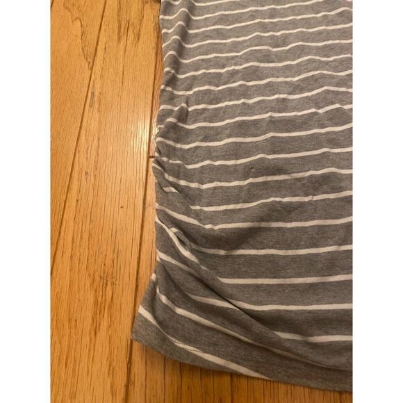 Bumpstart, women's maternity grey/white striped short sleeve shirt size small - Picture 2 of 6